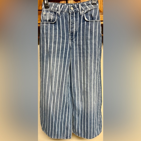 We The Free By Free People Wide Legged White Striped Jeans- NWOT* - Picture 5 of 16